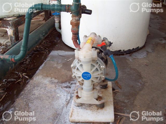 globalpumps - verderair -空气-操作-隔膜泵-转移-泵-图像- 213 - 934 - x700.jpg